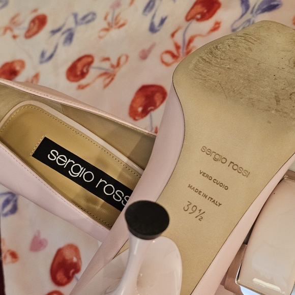 Sergio Rossi Blush Pink Patent Leather Buckle Pumps - Picture 3 of 5